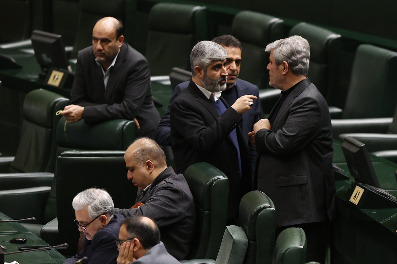 نشست علنی مجلس