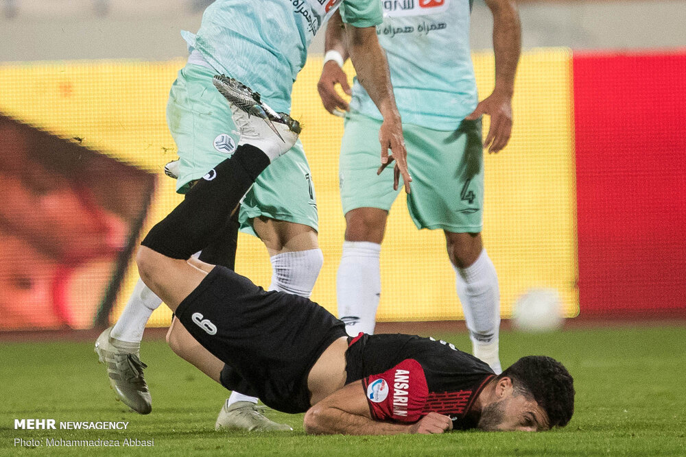فوتبال پرسپولیس و سایپا