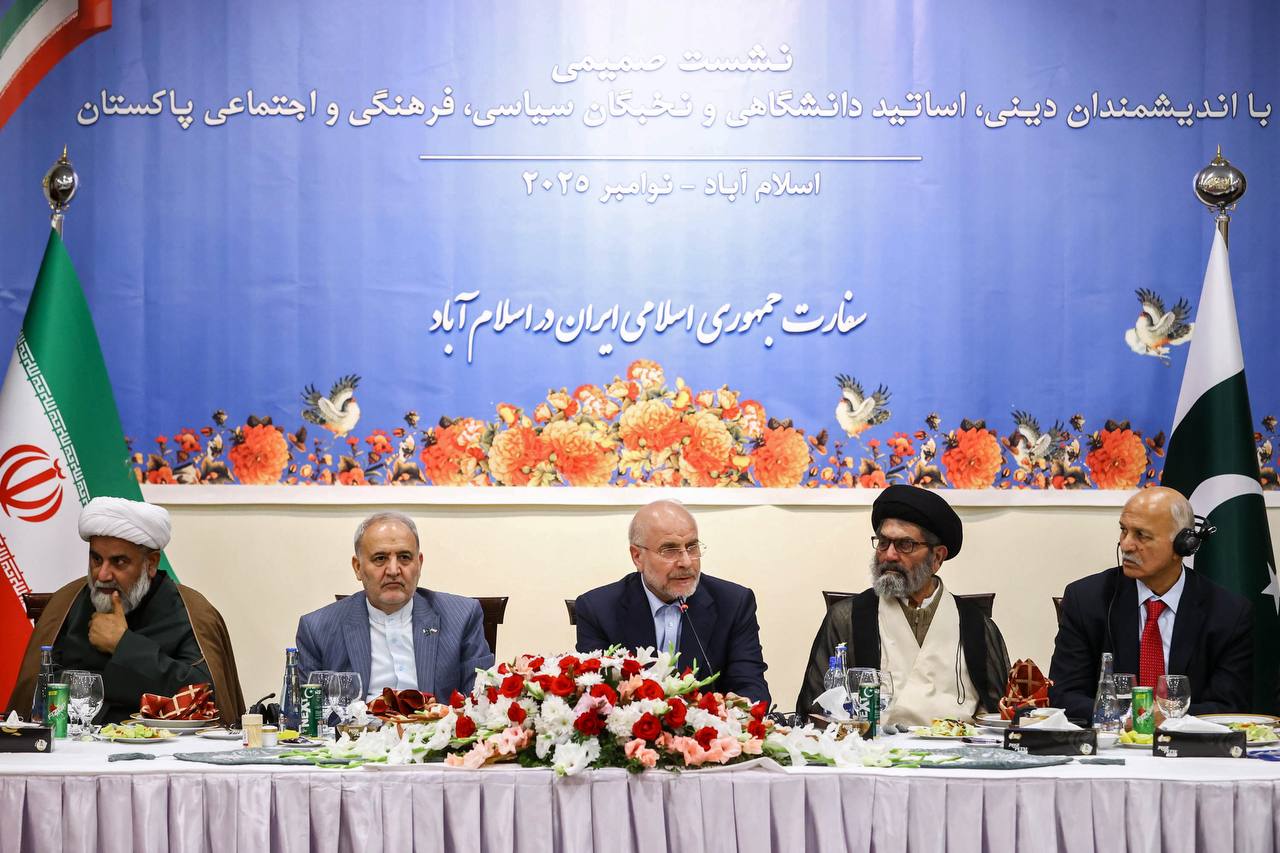 نشست صمیمی قالیباف