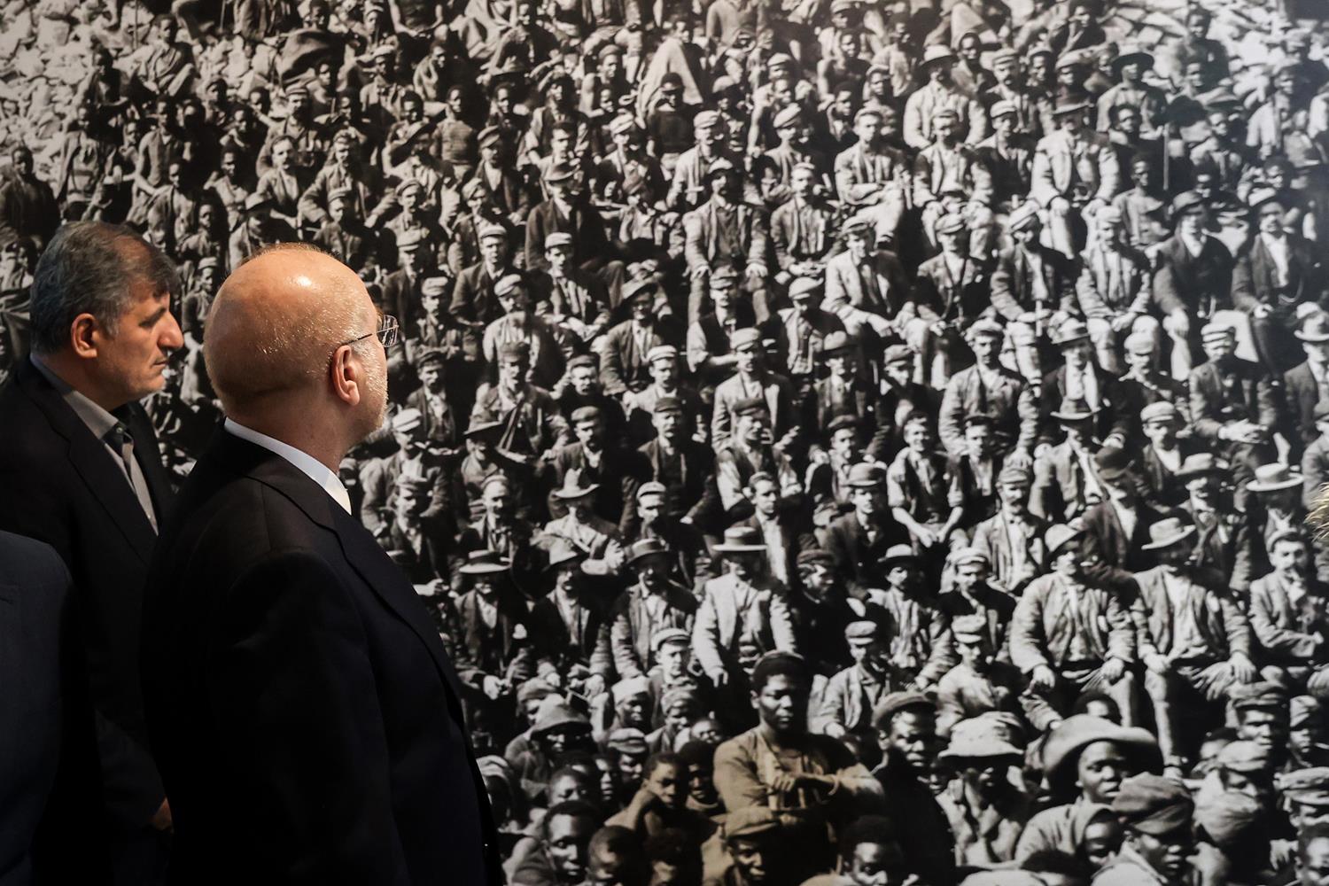 بازدید قالیباف از موزه آپارتاید در ژوهانسبورگ آفریقای جنوبی