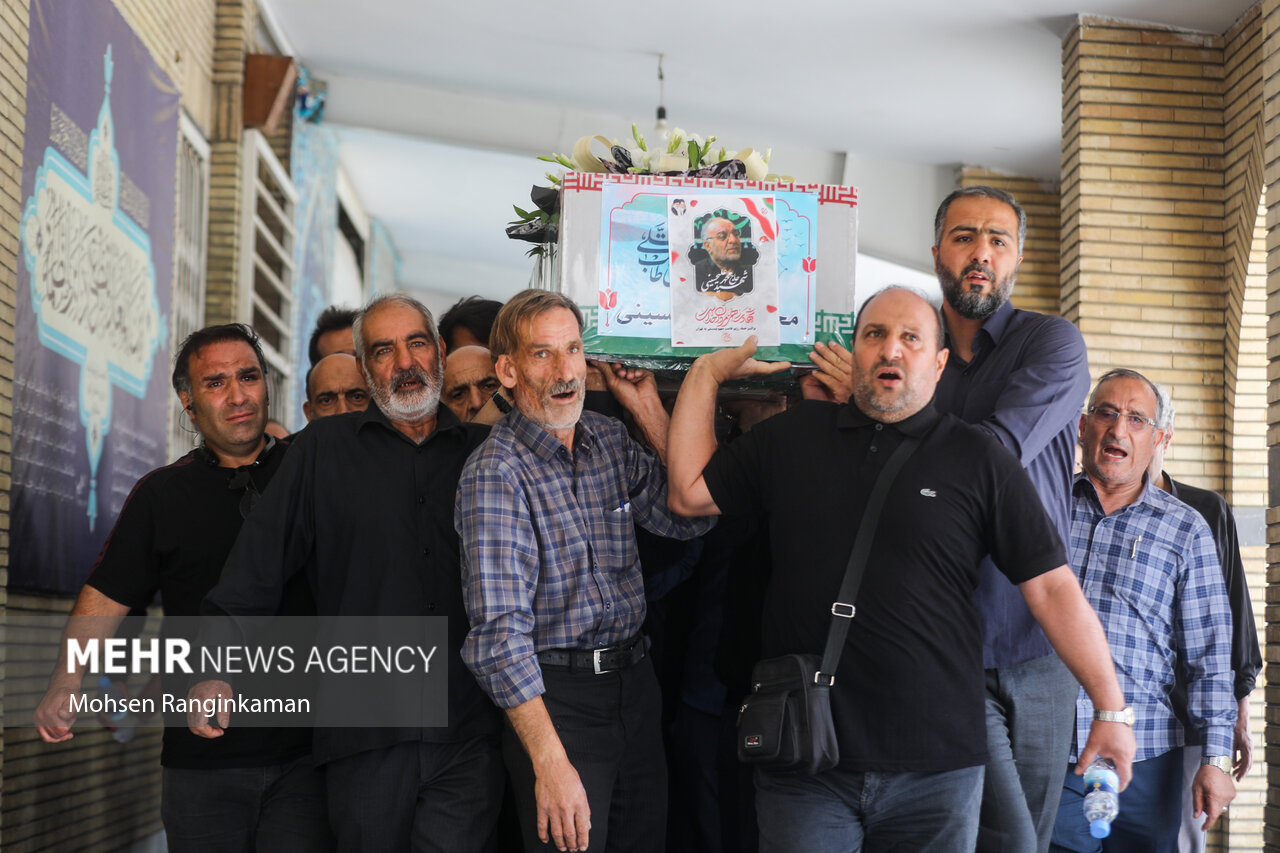 تشییع و تدفین پیکر شهدای حملات رژیم صهیونیستی در تهران