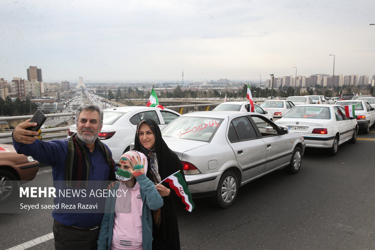 راهپیمایی یوم الله ۲۲ بهمن در تهران