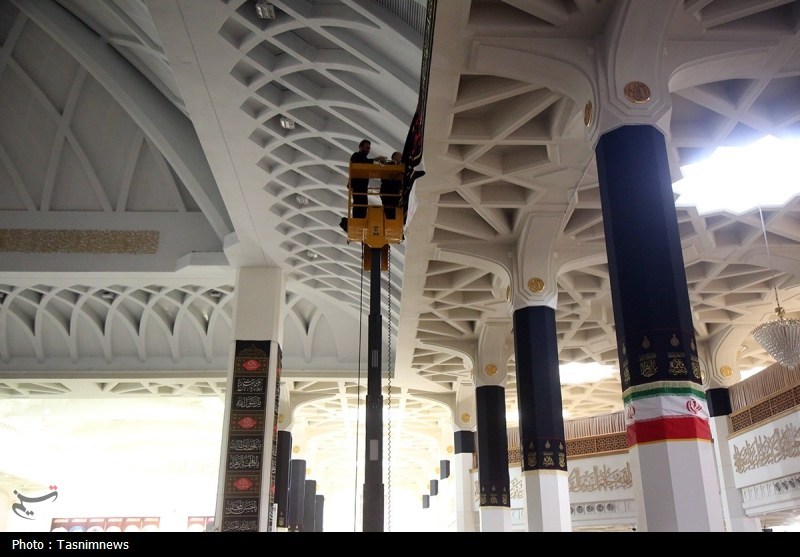 حرم حضرت معصومه(س) سیاهپوش عزای اباعبدالله(ع) شد