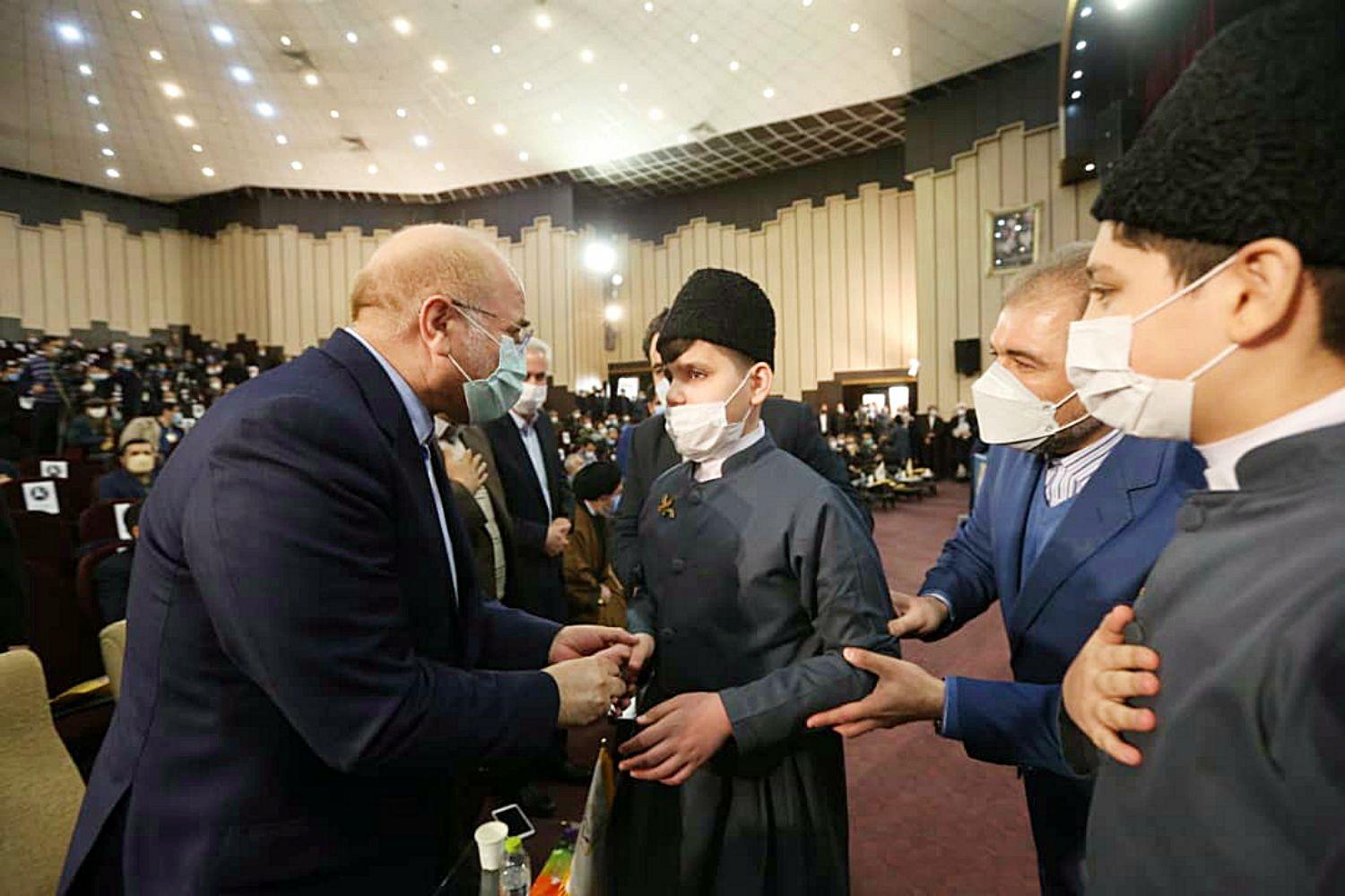 حضور قالیباف در همایش شیخ محمد خیابانی