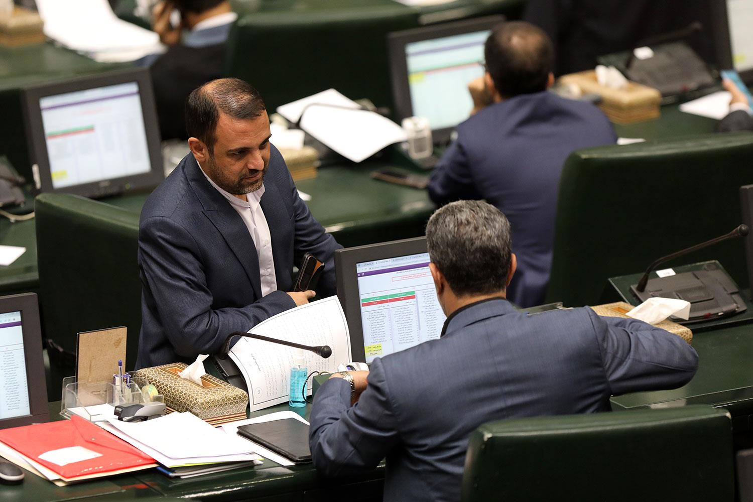 صحن علنی مجلس یکشنبه ۲۷ فروردین  