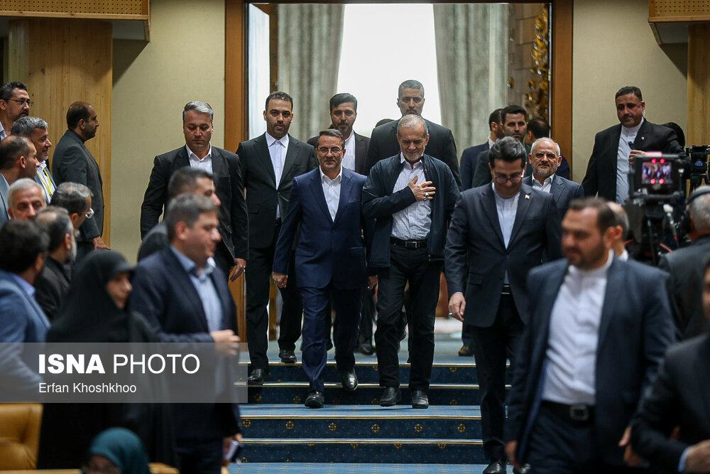 حضور پزشکیان در همایش بهره‌وری ملی ایران ۱۴۰۴ 