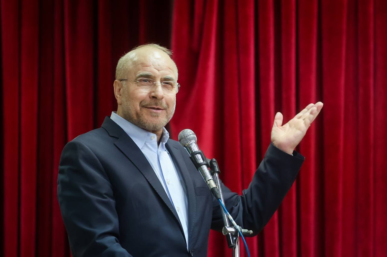 نشست صمیمانه فعالان گفتمان عقلانیت انقلابی استان مازندران