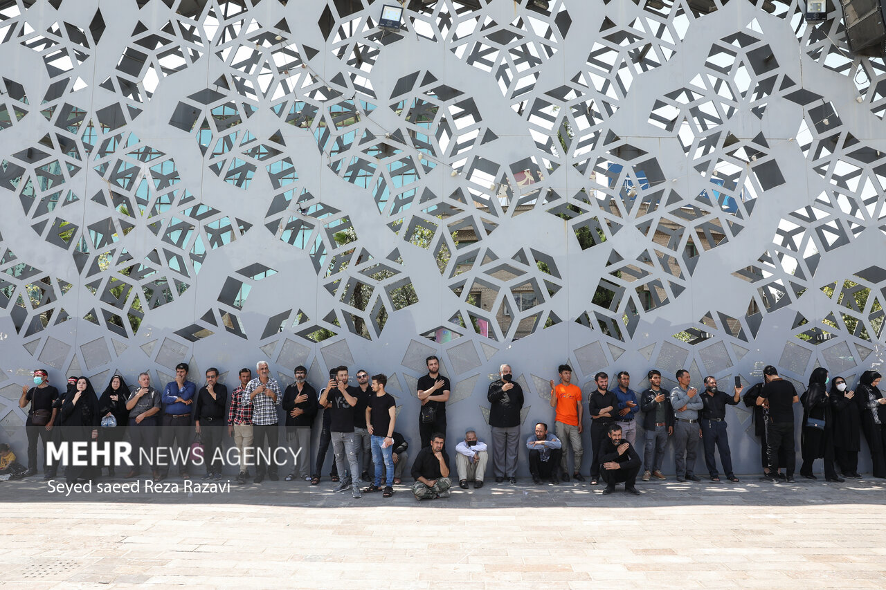 عزاداری روز عاشورا