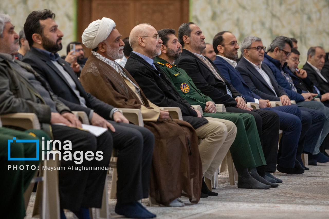 گردهمایی جامعه کارگری و کارفرمایی با حضور قالیباف