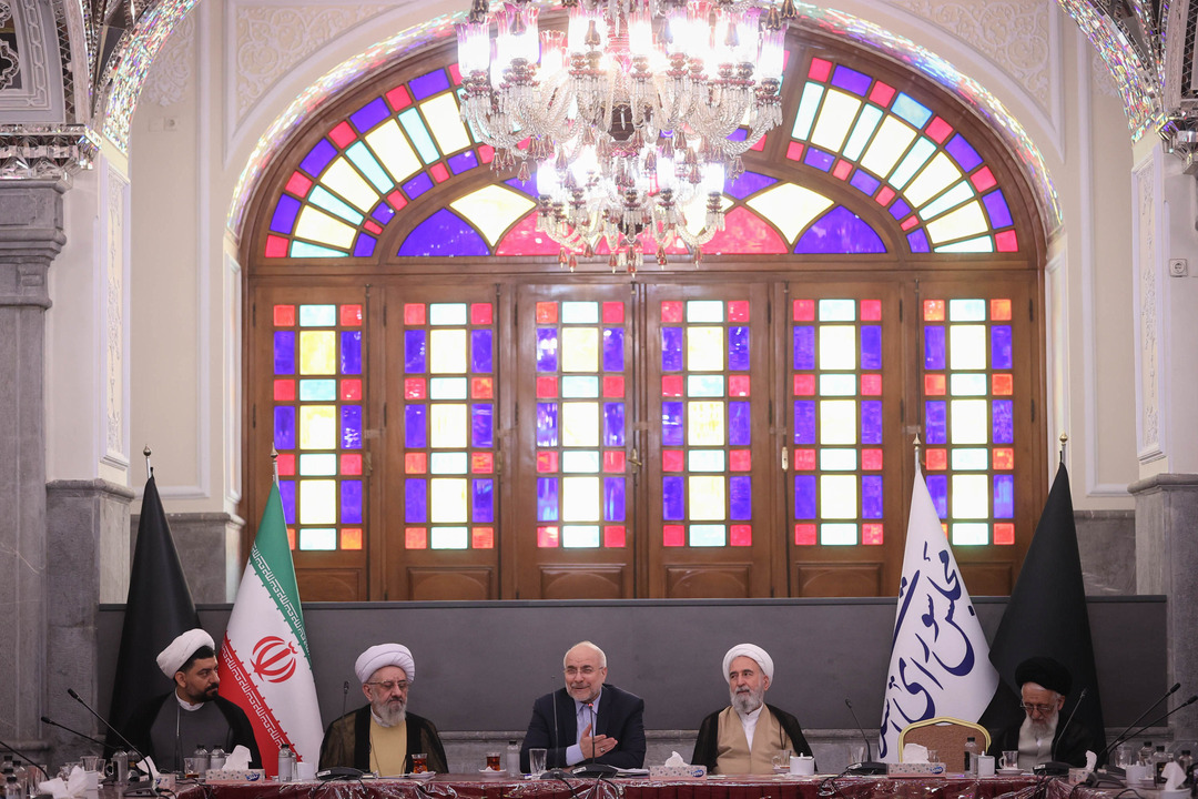 دیدار جمعی از ائمه جماعت مساجد تهران با قالیباف