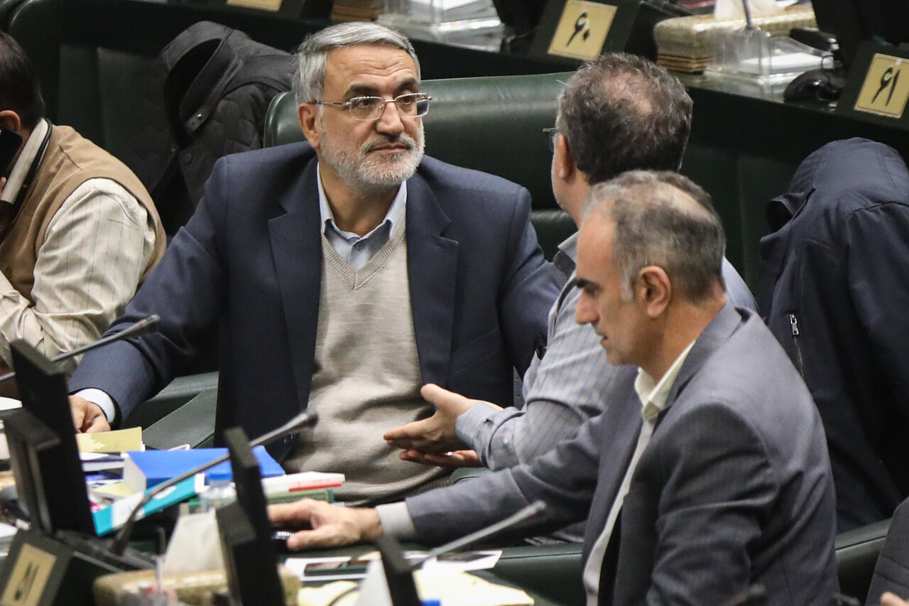 نشست علنی ۹ دی ماه مجلس