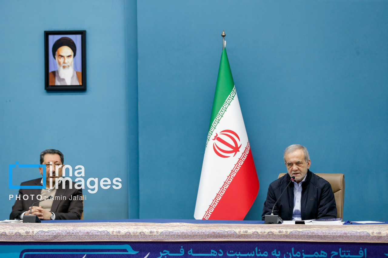 افتتاح و بهره‌برداری از طرح‌های صمت و راه و شهرسازی