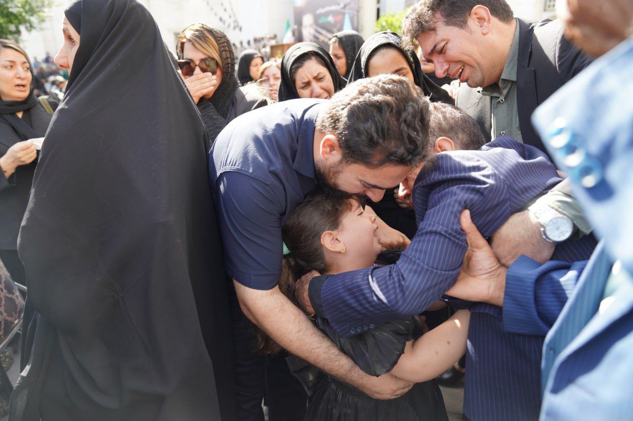 اشک‌های دختر۴ ساله شهید باقری برای پدر 