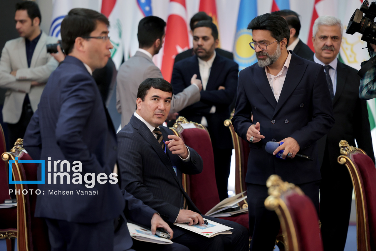 پزشکیان در نشست وزیران «اکو»