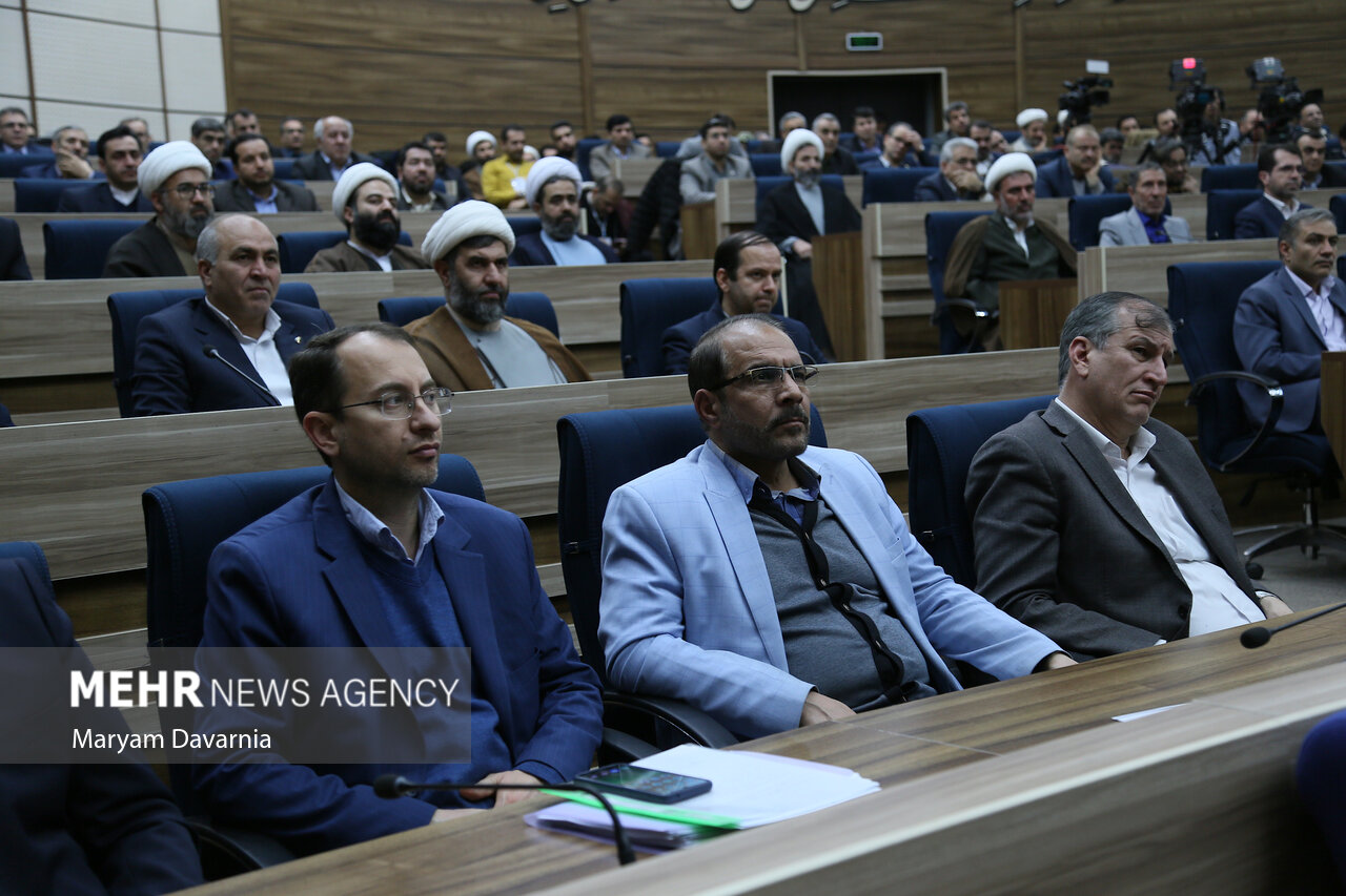 جلسه شورای برنامه ریزی و توسعه استان خراسان شمالی با حضور رئیس جمهور