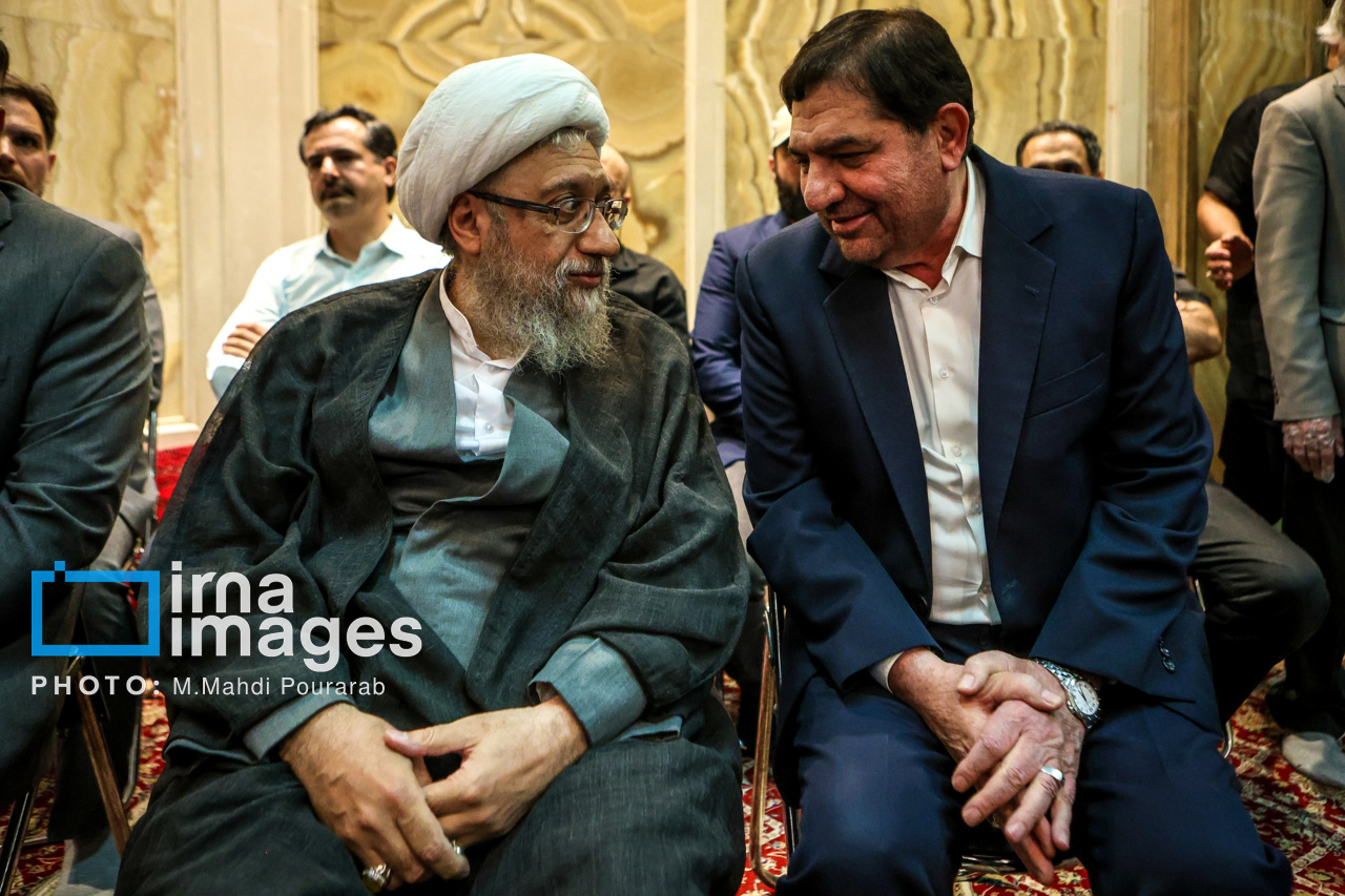 قالیباف و پزشکیان در مجلس ترحیم احمد توکلی