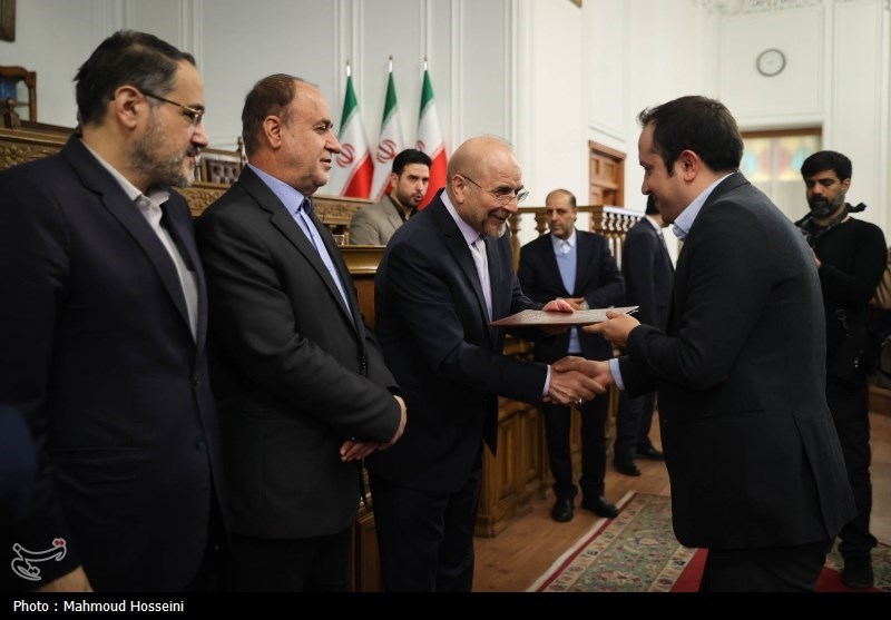 آیین تقدیر از پژوهشگران برتر مرکز پژوهش‌های مجلس با حضور قالیباف