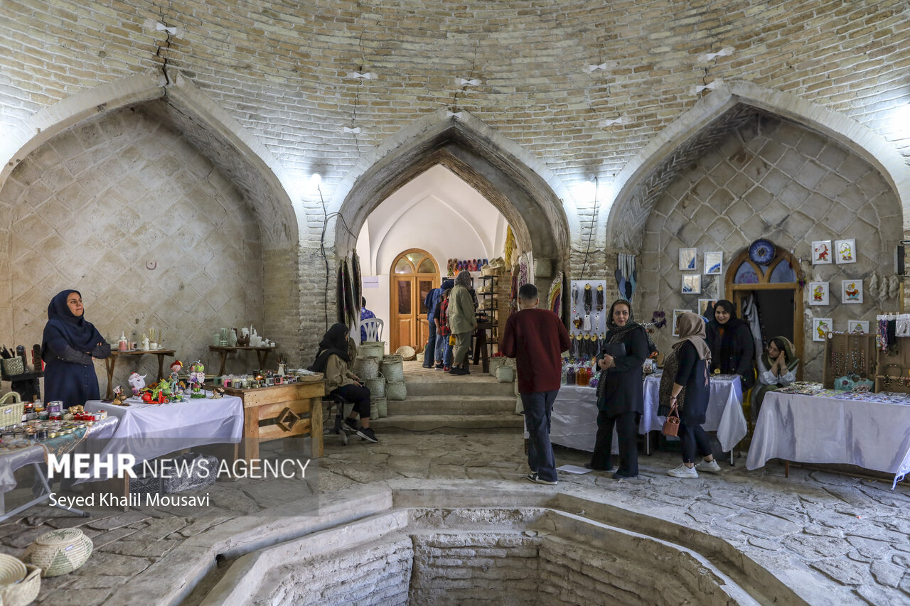 عمارت «صمیمی» رامهرمز