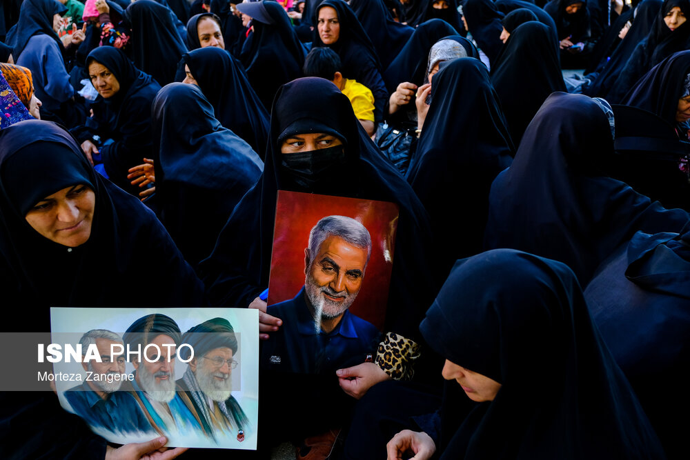 حضور مردم در سی و پنجمین سالگرد ارتحال امام خمینی (ره)