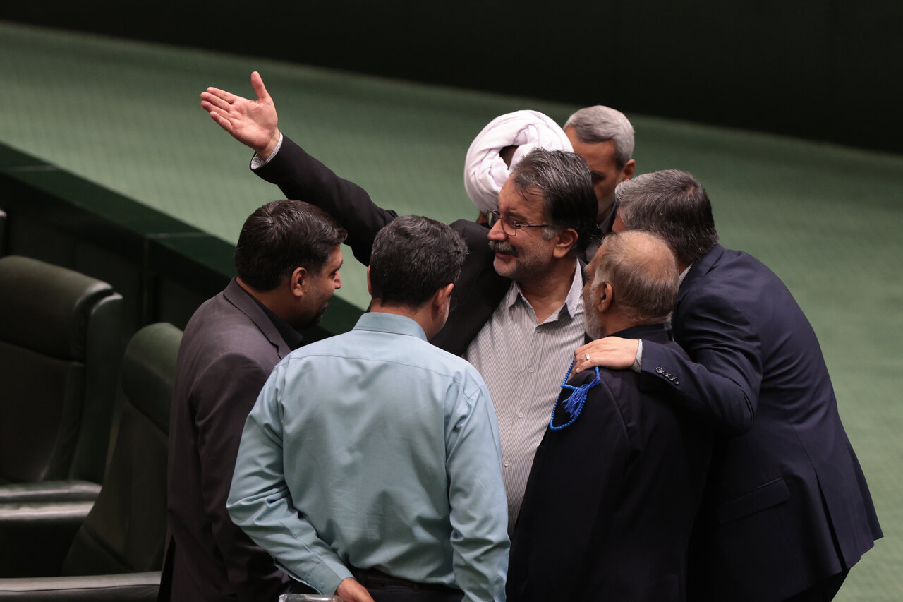 صحن علنی 24 تیرماه مجلس