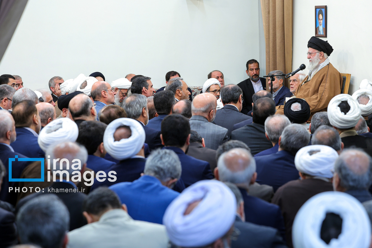 تصاویر دیدار مسئولان ارشد سه قوه با رهبر انقلاب