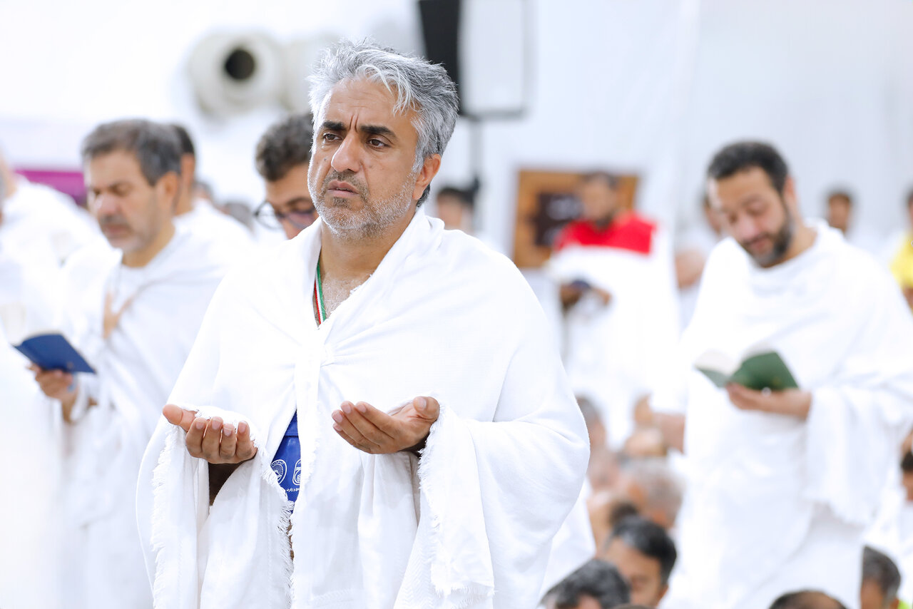 دعای عرفه در صحرای عرفات