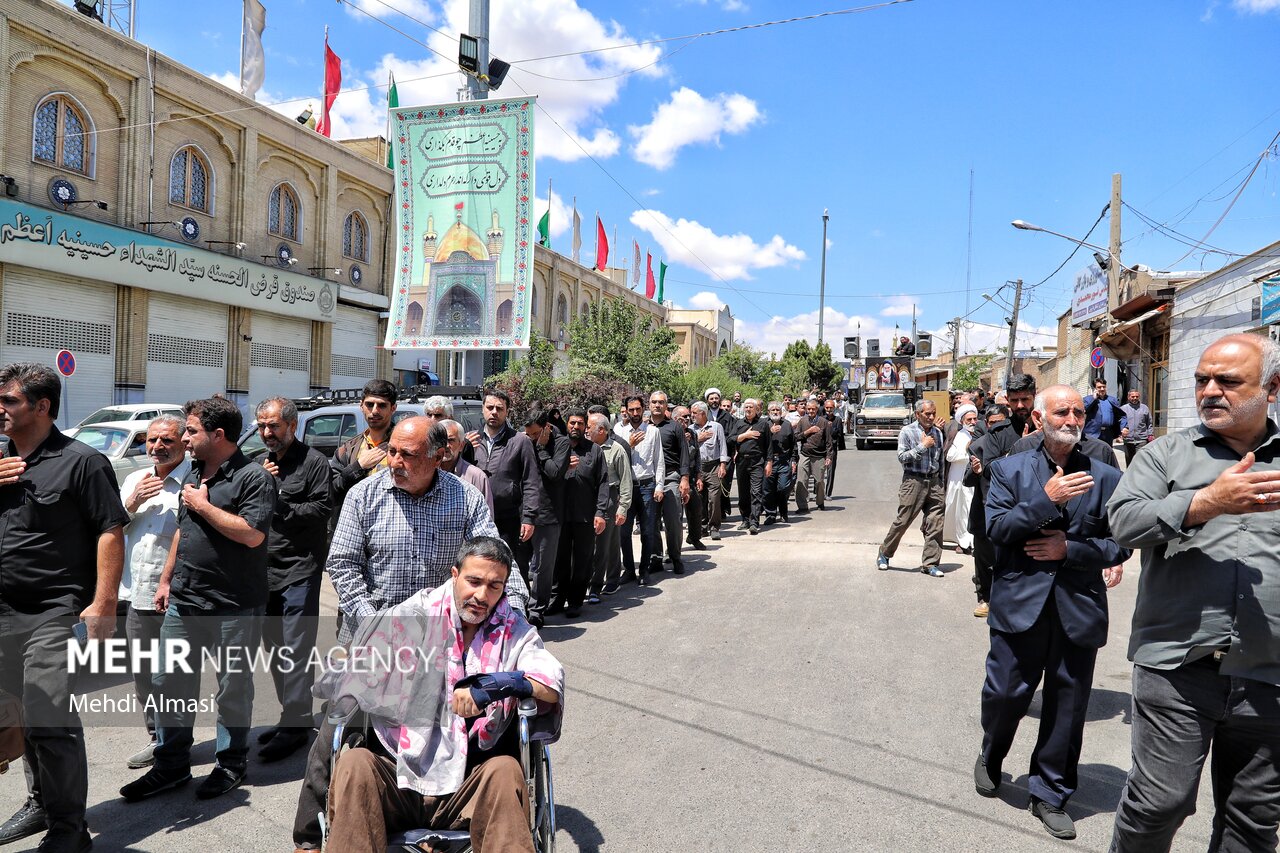 دسته عزاداری سالگرد ارتحال امام خمینی (ره) در زنجان