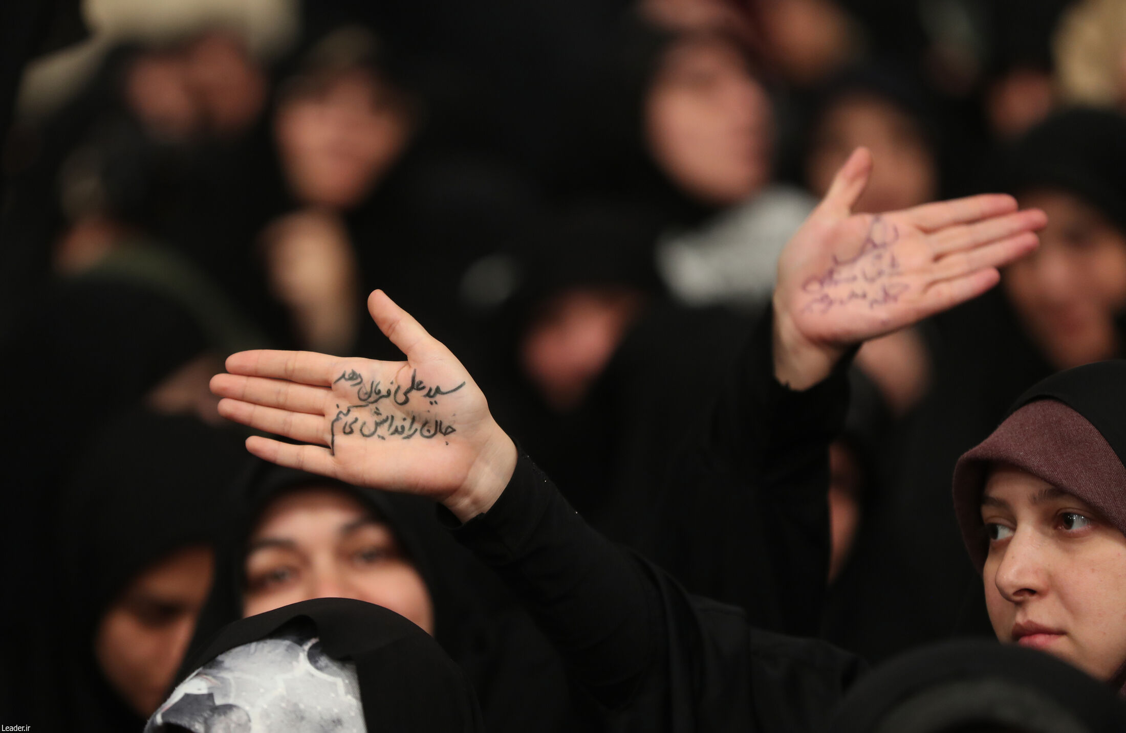  تصاویری از دیدار صبح امروز مردم قم با رهبر انقلاب