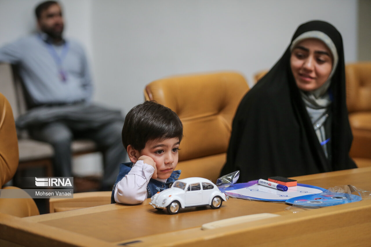 دومین جایزه ملی جوانی جمعیت با حضور رئیسی