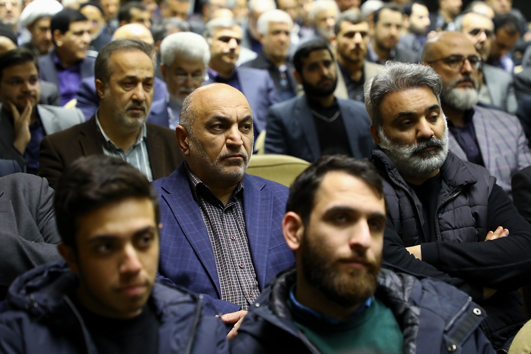 حضور قالیباف در مراسم ختم همسر رئیس کمیته امداد امام(ره)