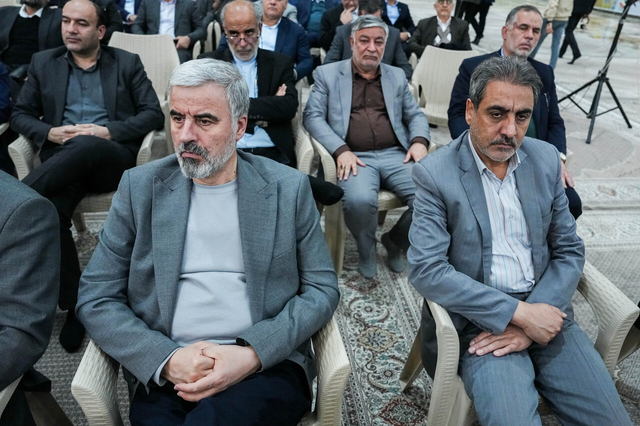 تجدید میثاق رئیس مجلس و نمایندگان با آرمان‌های امام(ره)