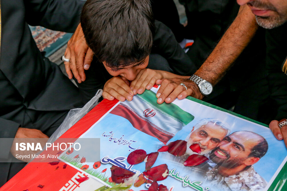 تشییع و تدفین پیکر شهید میثم سلگی