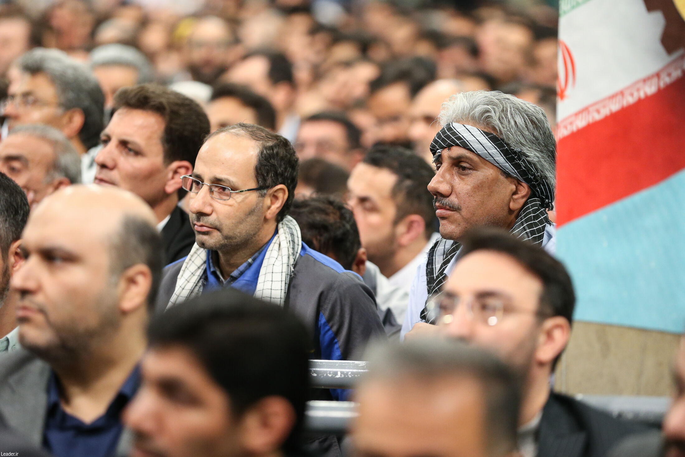 تصاویری از دیدار هزاران نفر از کارگران با رهبر انقلاب