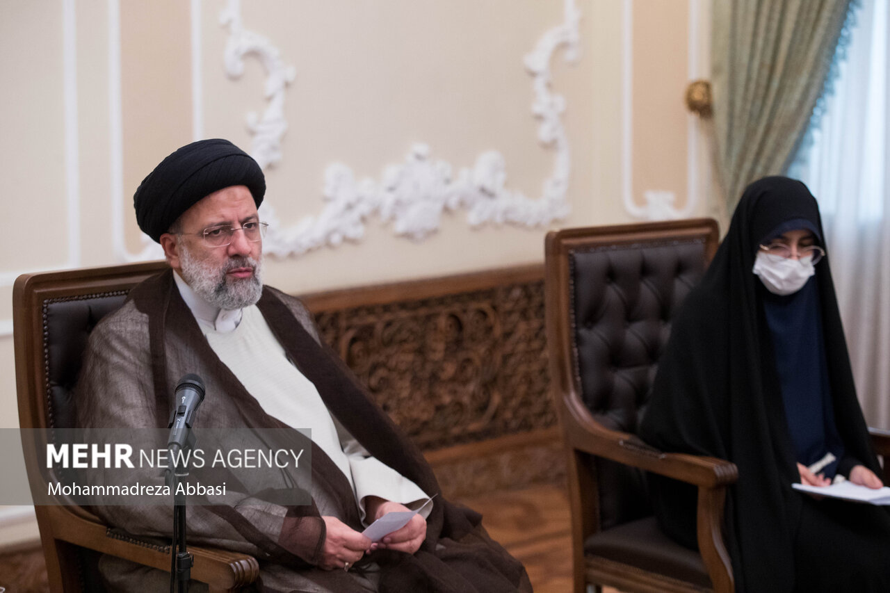 دیدار تشکل‌های دانش‌آموزی با رییس جمهور