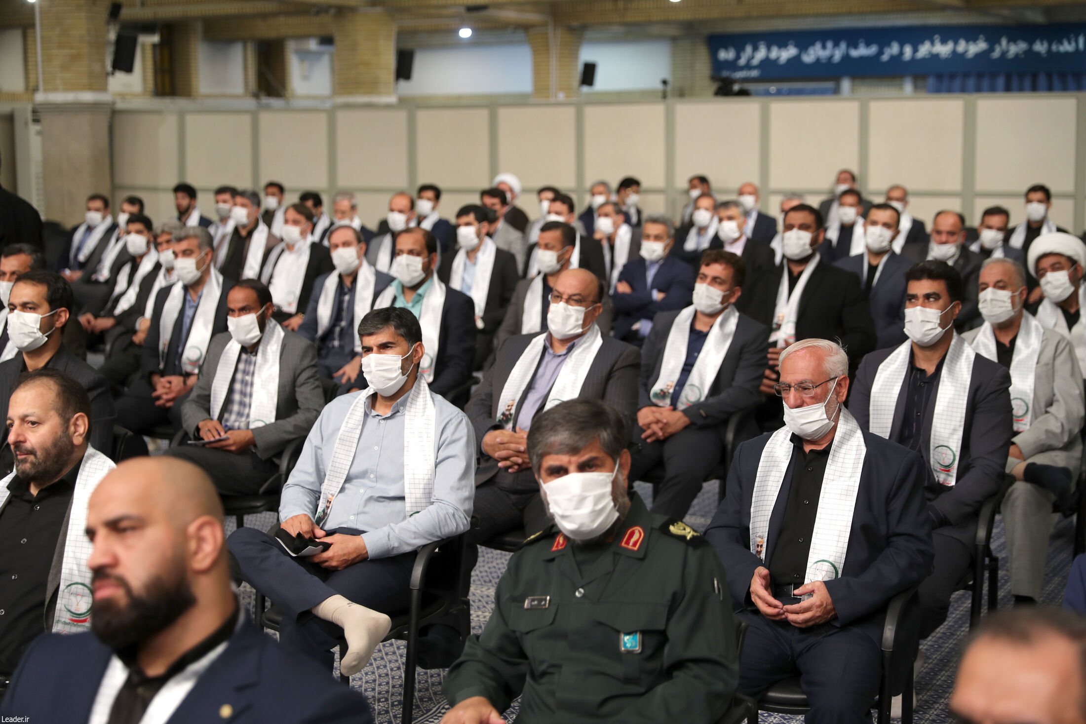 دیدار دست‌اندرکاران دومین کنگره شهدای ورزشکار با رهبرانقلاب