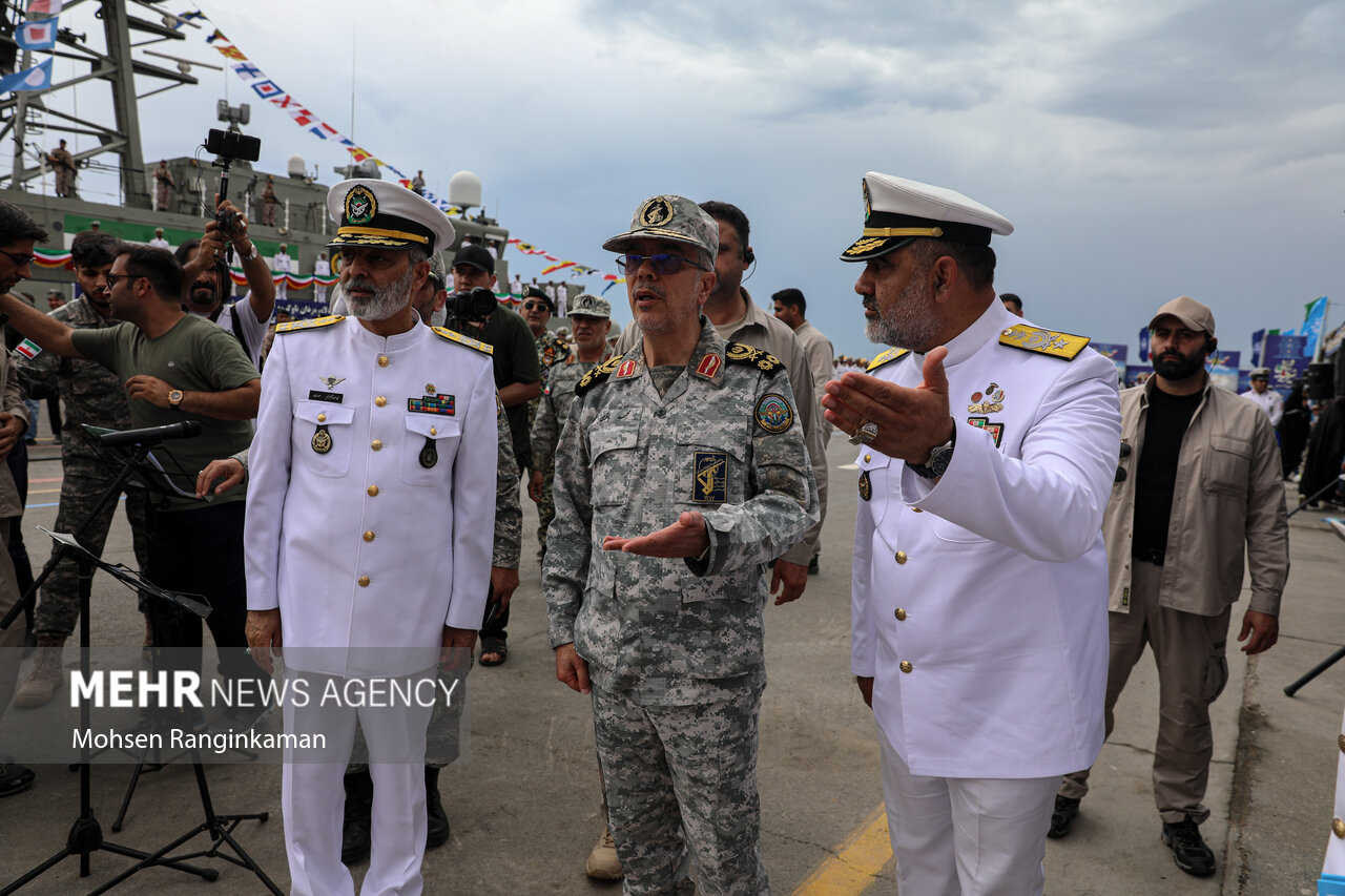 استقبال رسمی از ناو گروه ۸۶ نیروی دریایی ارتش