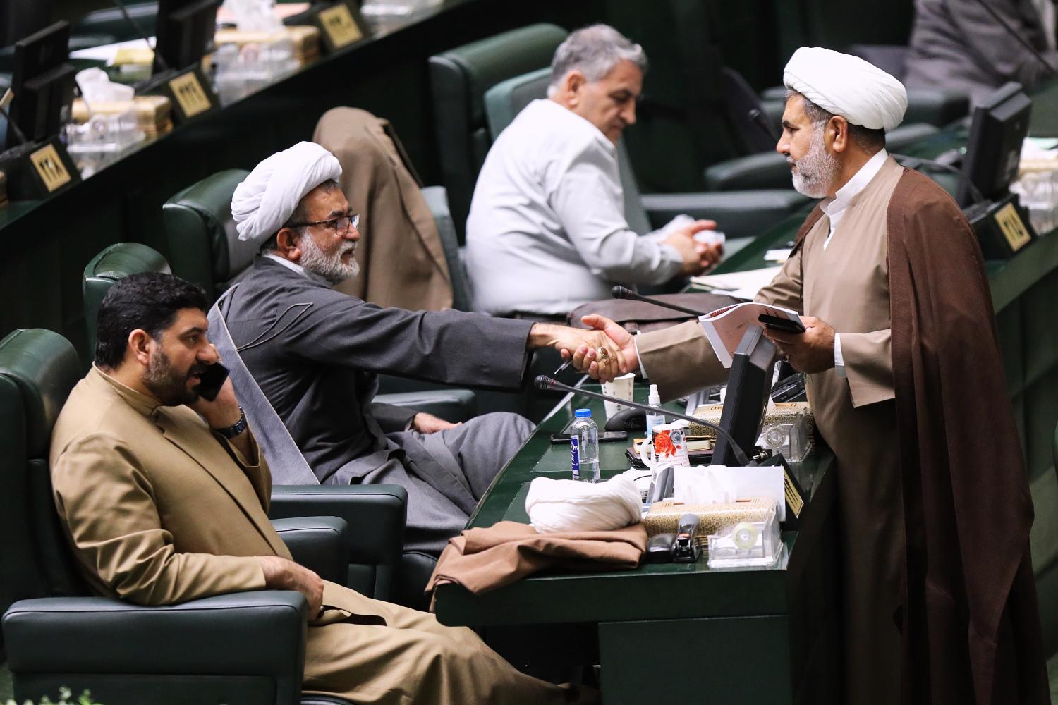 صحن علنی مجلس ۵ بهمن ماه 