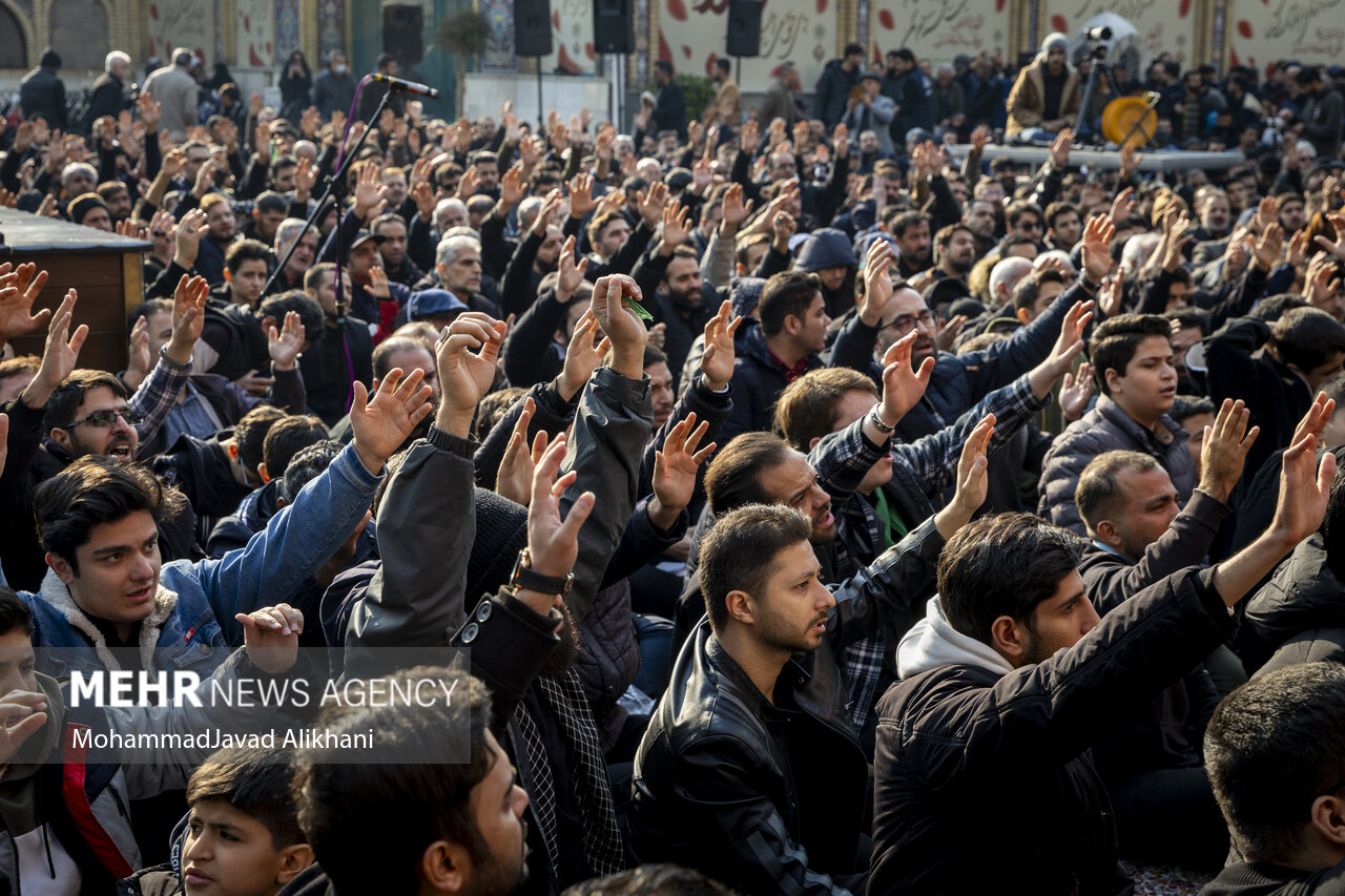 مراسم عزاداری دهه دوم فاطمیه در امامزاده صالح (ع)