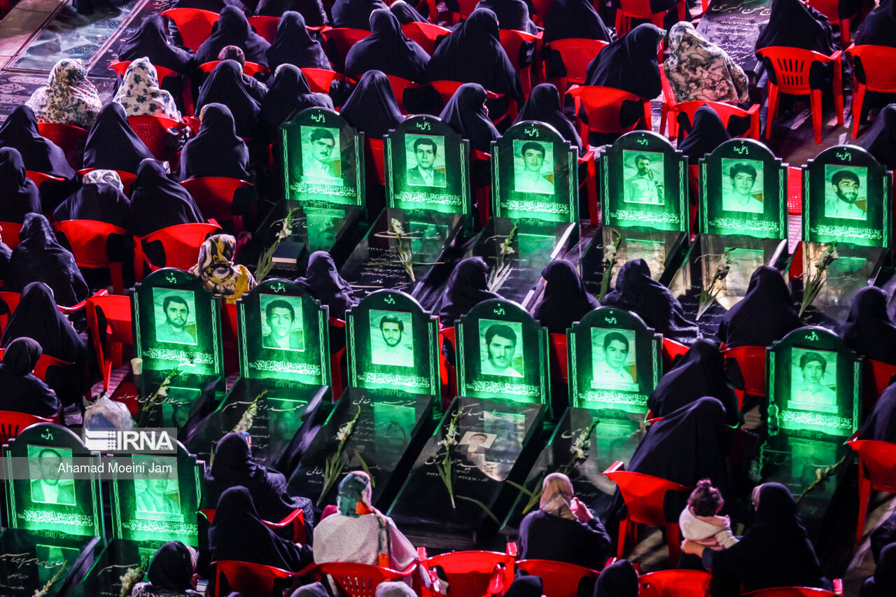 حضور قالیباف در یادواره شهدای باغ فیض