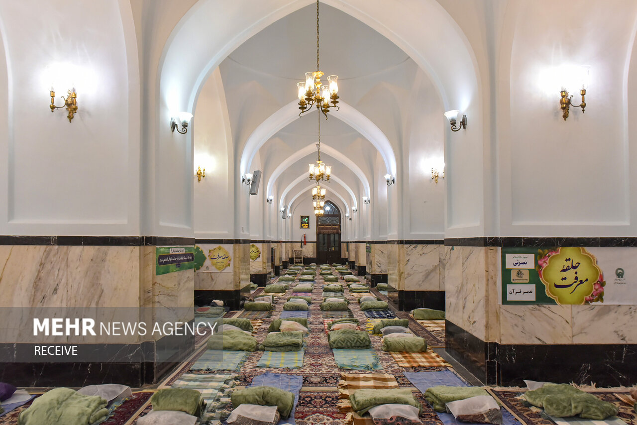 اعتکاف در حرم مطهر امام رضا(ع)