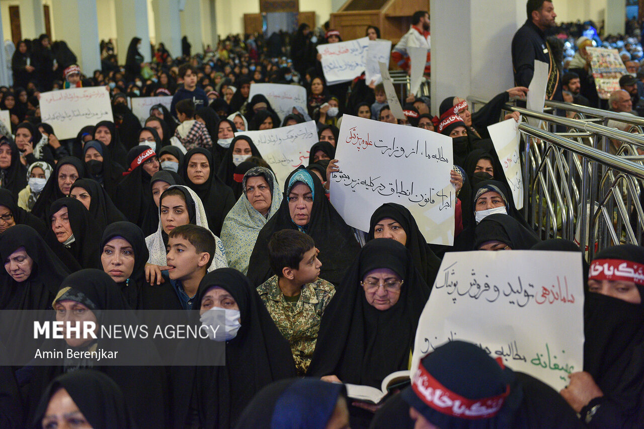 مراسم چهلمین روز شهدای شاهچراغ(ع) با حضور رئیس مجلس