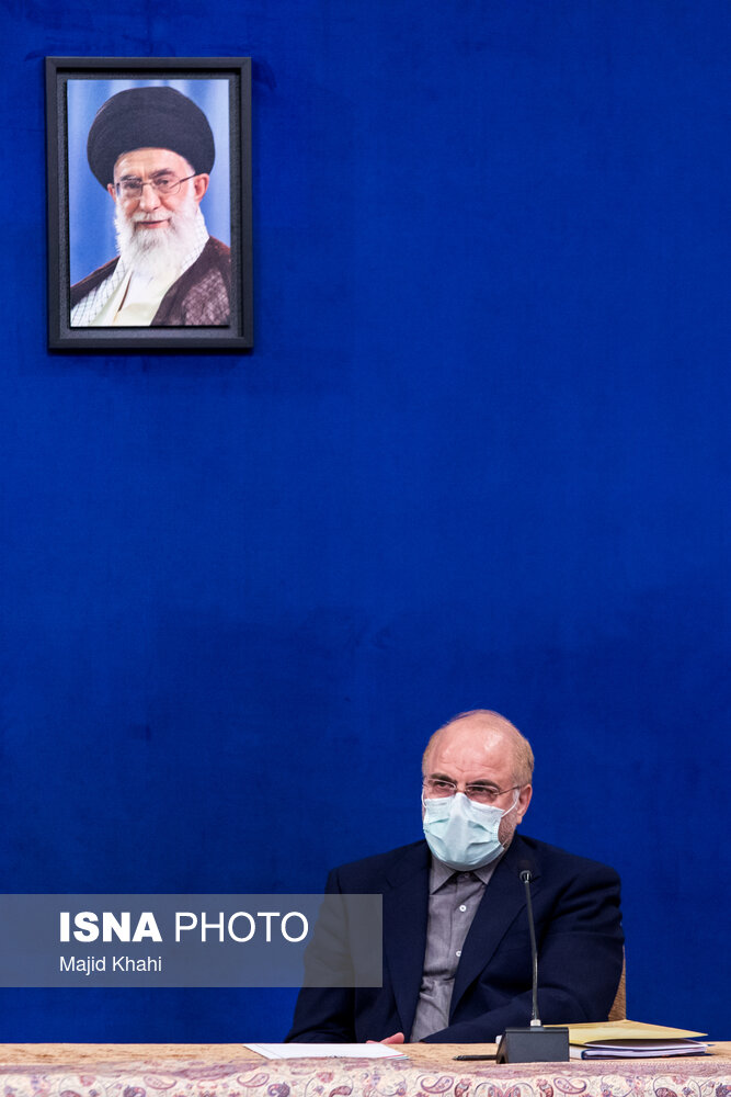 جلسه شورای عالی انقلاب فرهنگی 