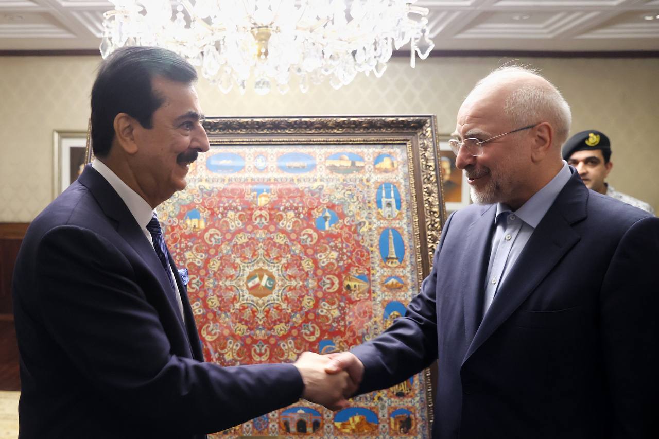 هدیه خاص قالیباف