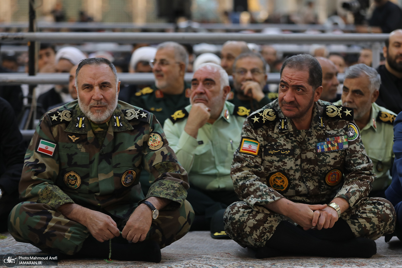 حضور شخصیت های سیاسی و لشکری در سالگرد ارتحال امام 