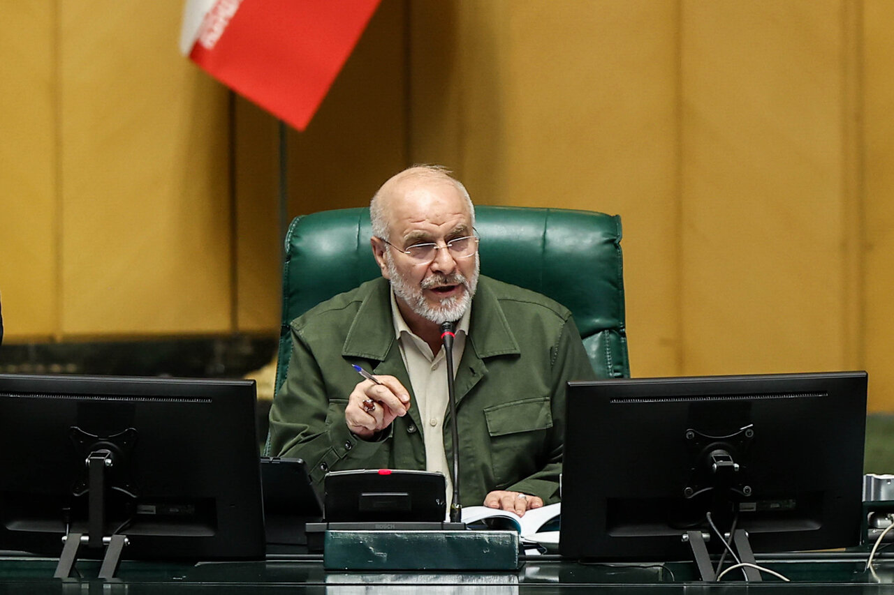 نشست علنی نوبت عصر یکشنبه ۲۶ بهمن ماه مجلس