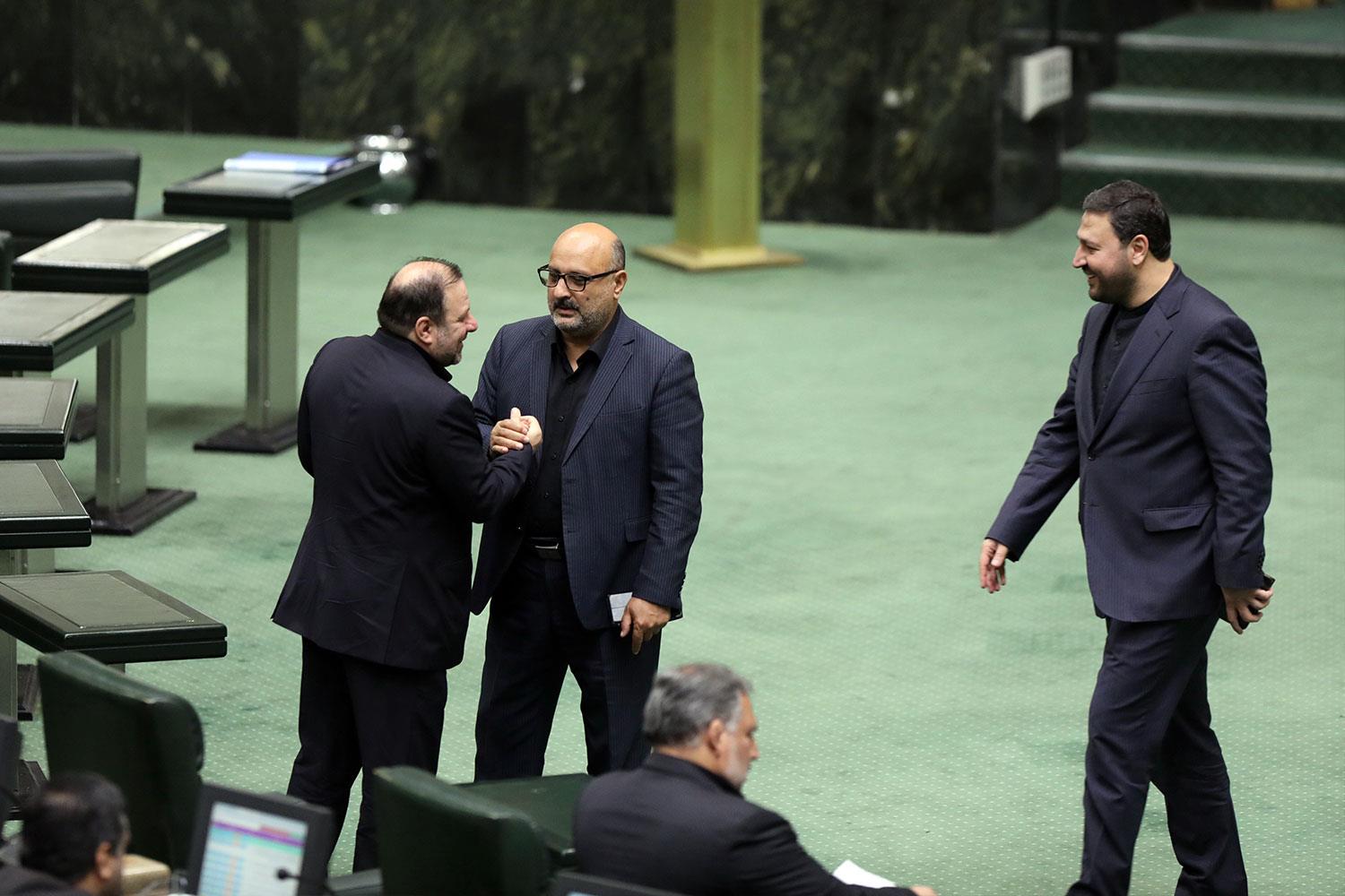 نشست علنی یکم مردادماه مجلس