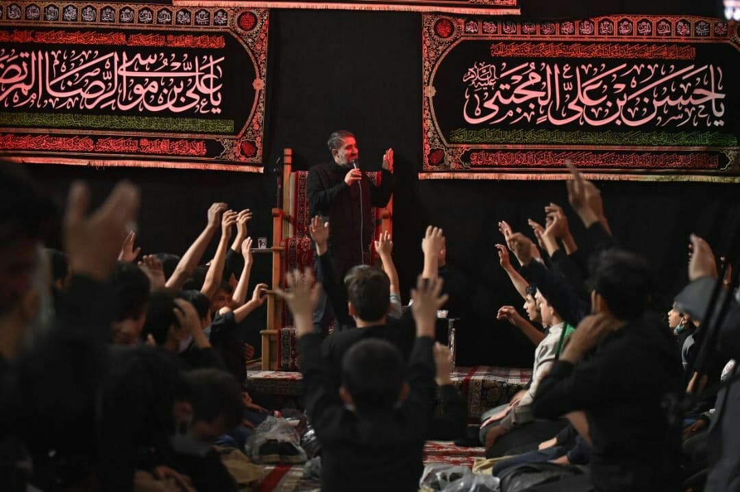مراسم عزاداری روز شهادت امام رضا (ع) در هیئت آل یاسین