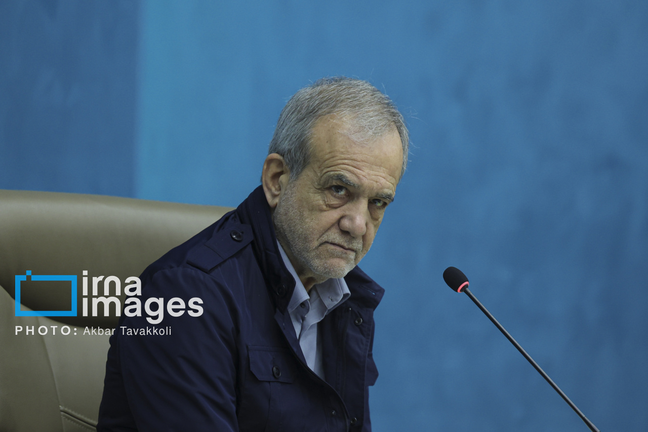 جلسه شورای عالی جوانان با حضور رییس جمهور