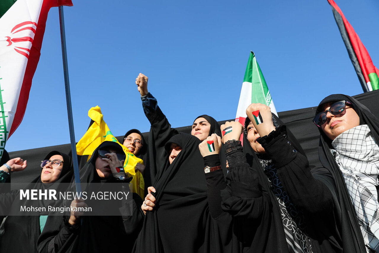 تجمع مردم تهران در واکنش به جنایت رژیم صهیونیستی در غزه