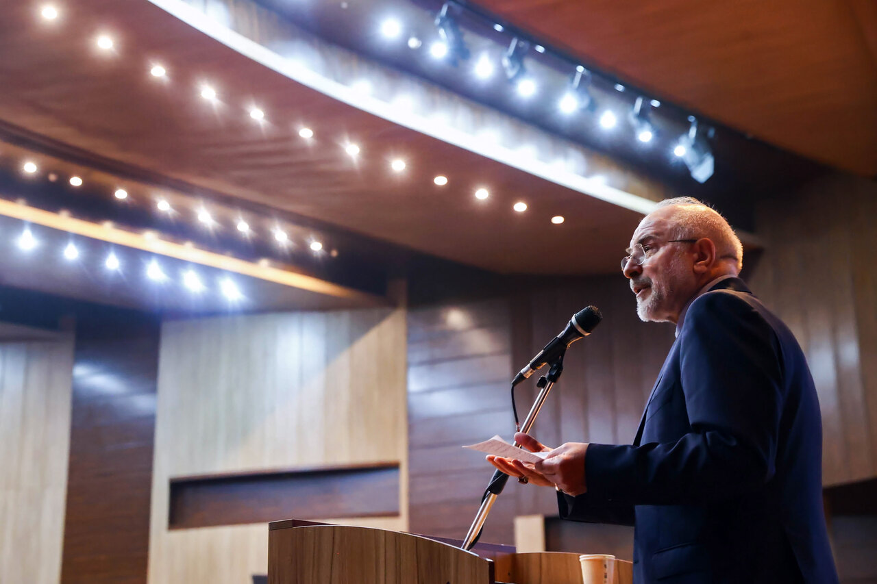 مراسم بزرگداشت روز دانشجو  با حضور قالیباف